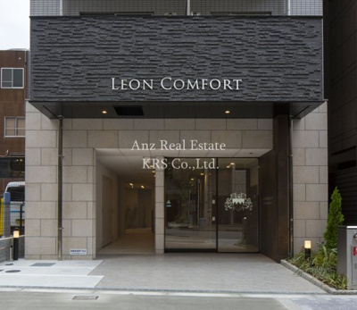 【エントランス】 | レオンコンフォート大手前ラトゥール | シックモダンが魅力的なエントランス♪