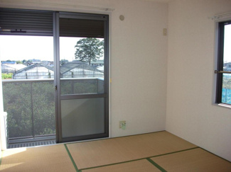 【その他】 | フローラル東光台D棟 | 和室