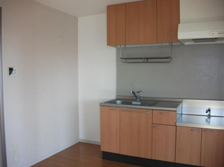 【居間・リビング】 | フローラル東光台D棟 | ダイニングキッチン