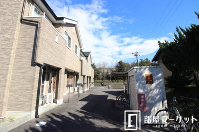 【周辺】 | サンフラワー根ノ上