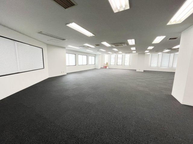 本郷二村ビルの内装|内装