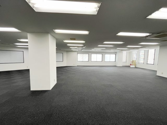 本郷二村ビルの内装|内装
