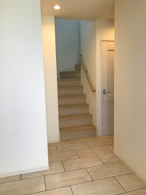 【エントランス】 | 鵠沼藤が谷戸建