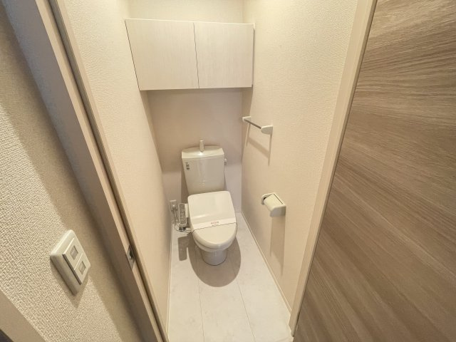 パリスのトイレ|別号室別間取りの参考写真です