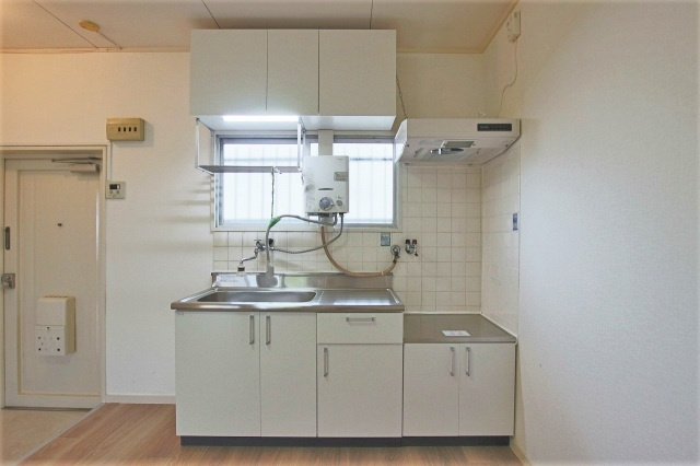 安井ビルのキッチン