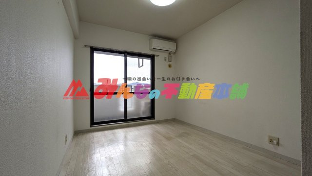 トーカン久留米駅東Ⅱキャステールの洋室