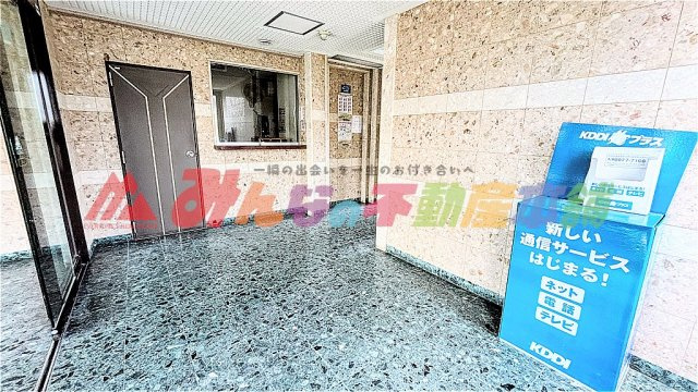 トーカン久留米駅東Ⅱキャステールのエントランス