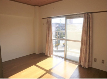 【居間・リビング】