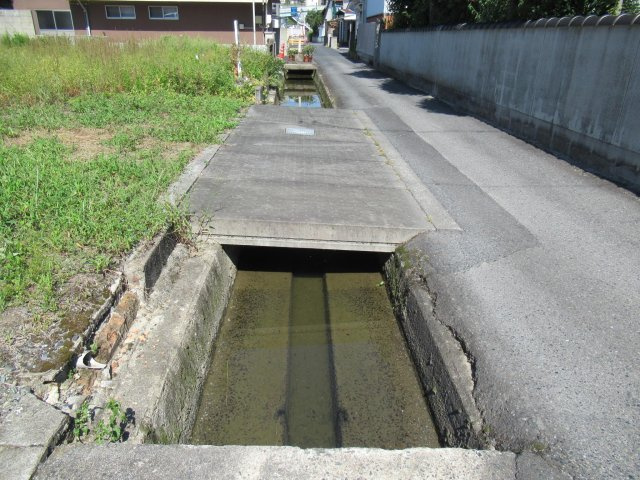 津山市小田中　売土地52.37坪の周辺