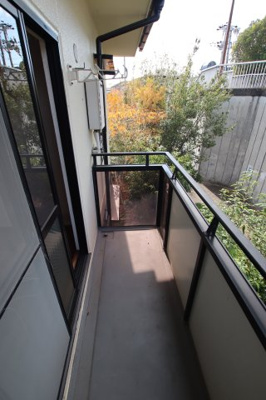 【バルコニー】 | 七々色ハイツ