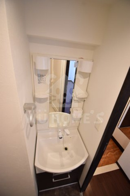 【その他】 | プレジオミヤコジマホンドオリ | スペースが確保できる洗面所です