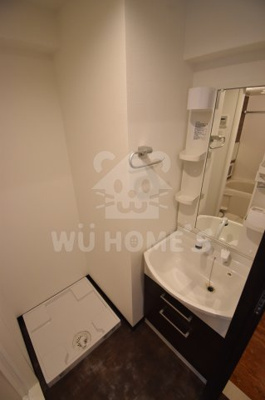 【その他】 | プレジオミヤコジマホンドオリ | ゆったりとスペースのある洗面所