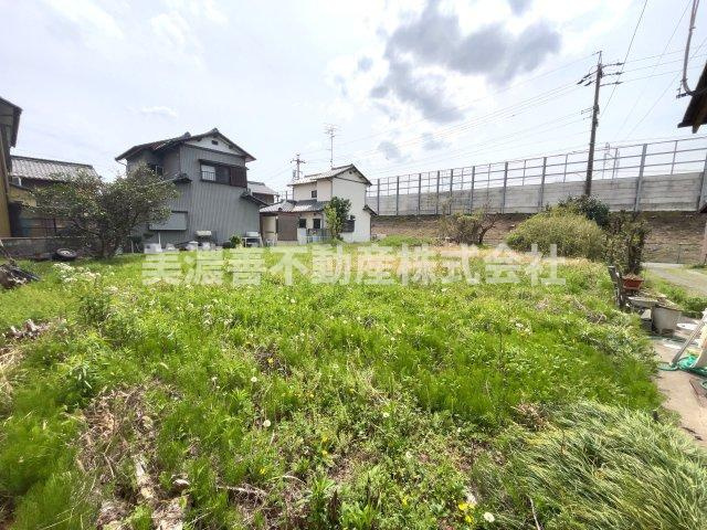 ５９５２５　羽島市上中町長間土地の外観