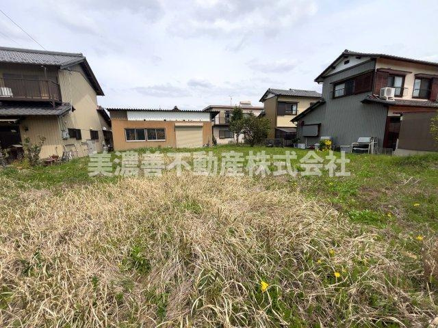 ５９５２５　羽島市上中町長間土地の外観