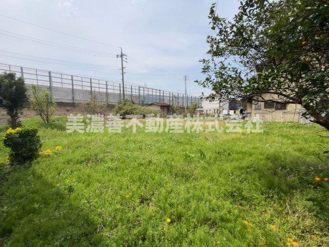 ５９５２５　羽島市上中町長間土地の外観