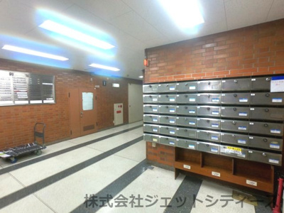 【ロビー】 | 大三ビル