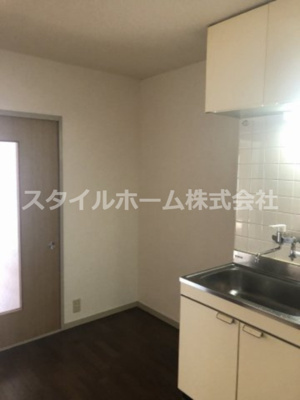 【キッチン】 | サンジェイド | 別部屋写真です。