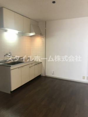 【居間・リビング】 | サンジェイド | 別部屋写真です。