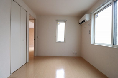 【寝室】 | キャトルセゾン