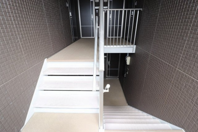 【エントランス】 | キャトルセゾン