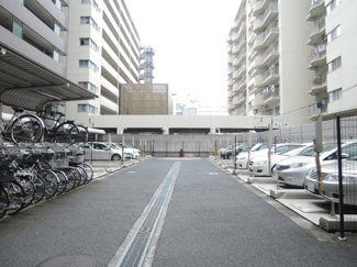 【駐車場】 | 機械式駐車場です。