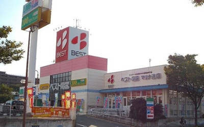 【周辺】 | 愛宕マンション | ベスト電器マリナ通店まで1600m