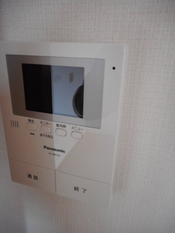 シャルム松木のセキュリティ|同間取り別室の参考写真です。