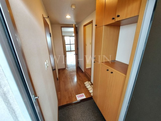 エクセレンス曙の玄関