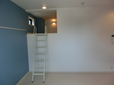 【洋室】 | ソフィア長田