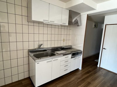 【キッチン】 | コンフォーティア8