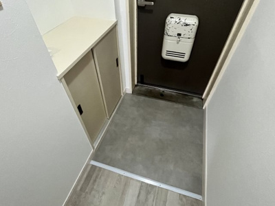 【玄関】 | コンフォーティア8