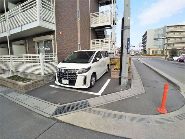 【駐車場】 | ドミールＣ