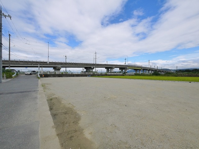シャルマン大和郡山の駐車場