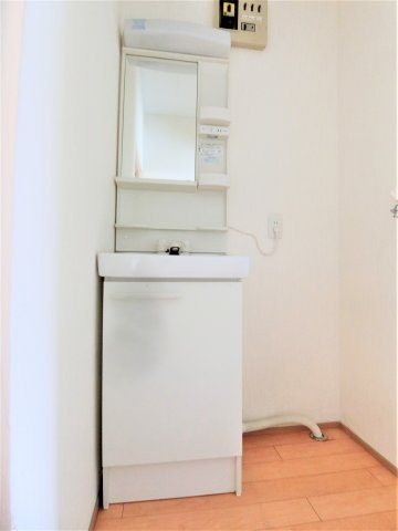 シャレーあそうⅠの独立洗面台