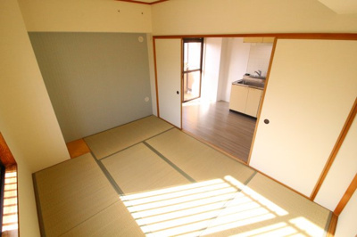 【寝室】 | シャロン鷹取東