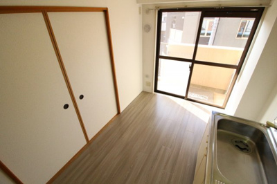 【居間・リビング】 | シャロン鷹取東