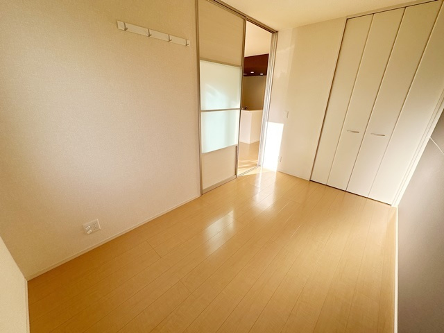 【寝室】 | レコルトエピ千里丘東