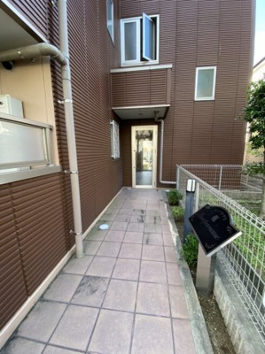 【エントランス】 | モンパルナス