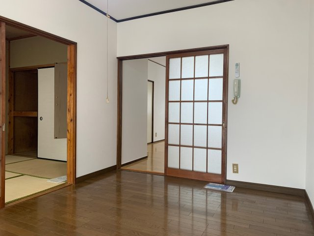 【内装】 | ロイヤルハイツ