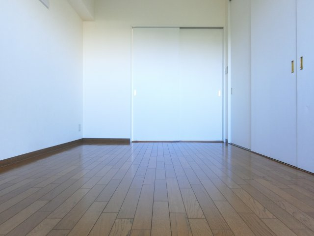 カトルセゾンの洋室