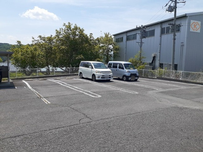 【駐車場】 | イーストラビリンス