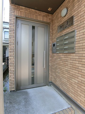 【エントランス】