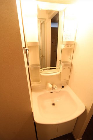 【洗面所】