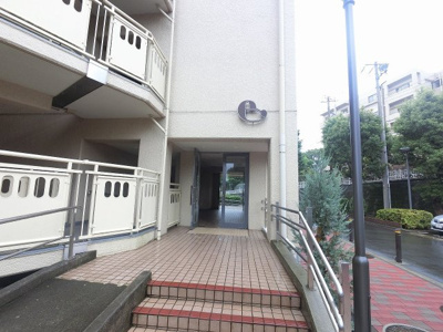 【エントランス】 | 横浜パークタウンＥ棟 | エントランス部分です。