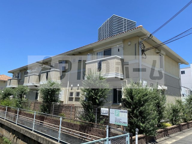 ラミュー久宝寺I棟の外観