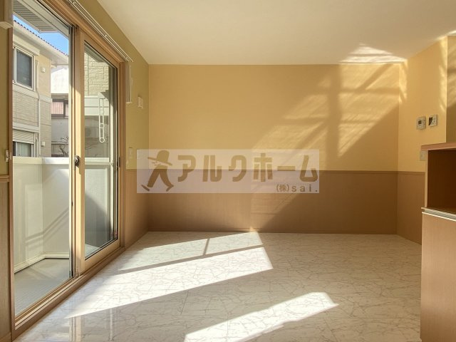 ラミュー久宝寺Ⅱ棟の居間・リビング