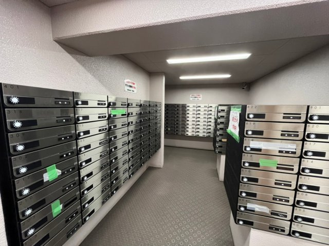 日商岩井京橋ハイツのその他共用部分|メールボックスです。