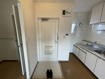 【玄関】 | エステート西山