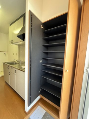 【収納】 | 富士見ハイツ | たっぷり収納できる玄関収納☆