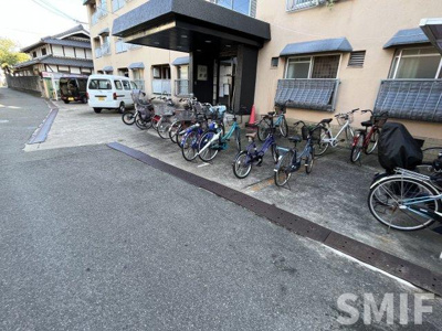 【駐車場】 | ＧＳ服部